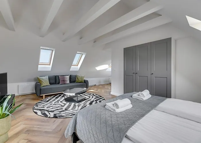 Comfy Family House By Lion Apartment *